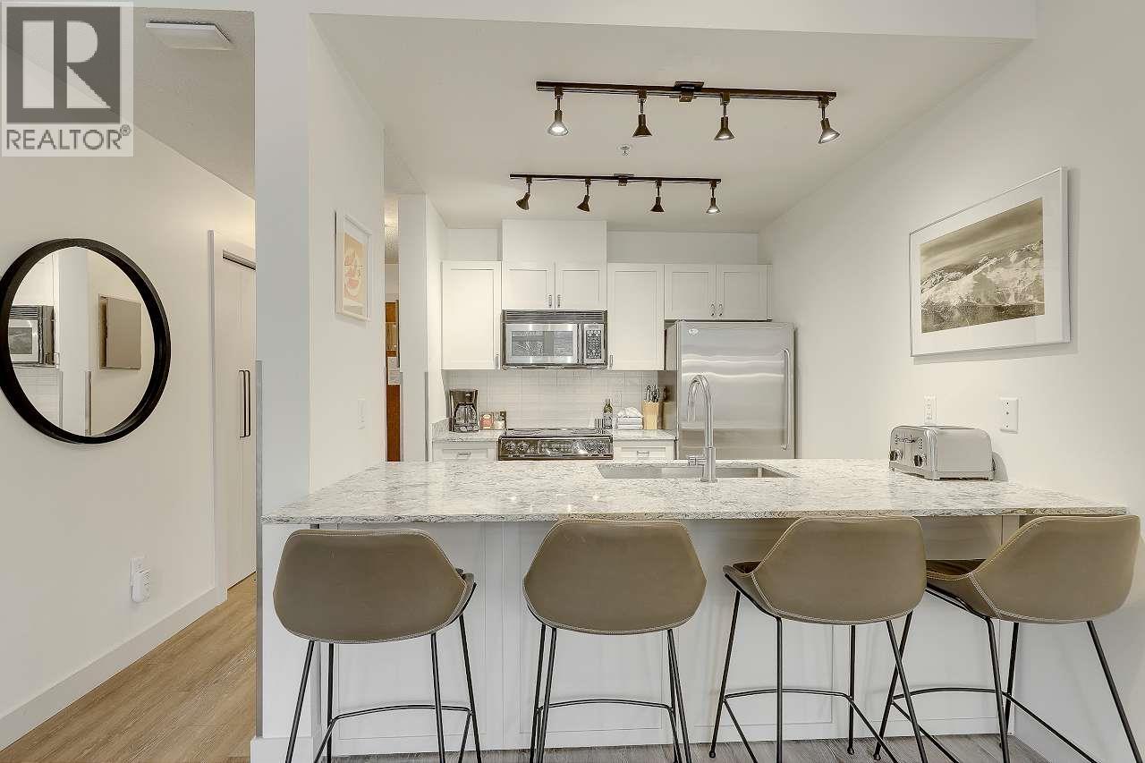 110/111 4573 Chateau Boulevard, Whistler, British Columbia  V0N 1B4 - Photo 7 - R3106144