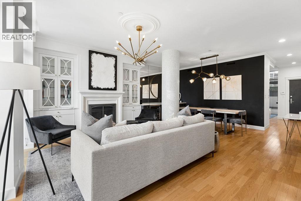 471 Beach Crescent, Vancouver, British Columbia  V6Z 3B9 - Photo 3 - R3106193