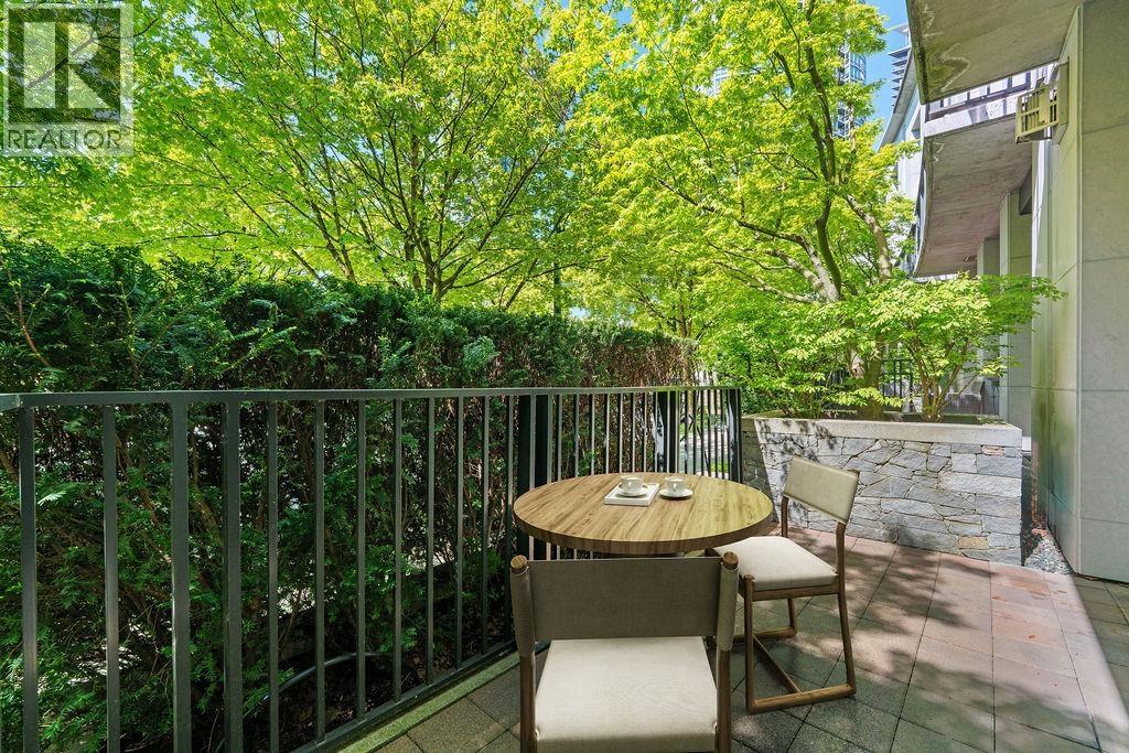 471 Beach Crescent, Vancouver, British Columbia  V6Z 3B9 - Photo 38 - R3106193