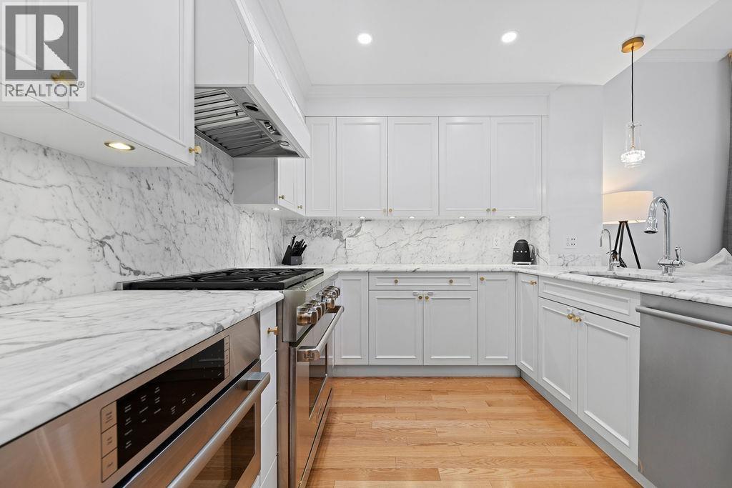 471 Beach Crescent, Vancouver, British Columbia  V6Z 3B9 - Photo 8 - R3106193