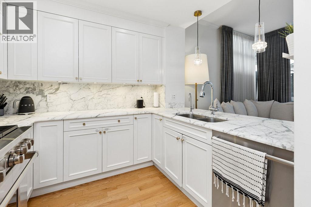 471 Beach Crescent, Vancouver, British Columbia  V6Z 3B9 - Photo 9 - R3106193