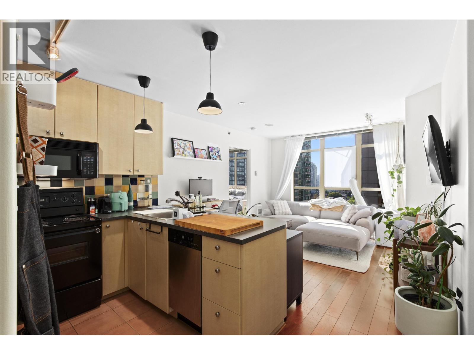1105 819 Hamilton Street, Vancouver, British Columbia  V6B 6M2 - Photo 4 - R3106203