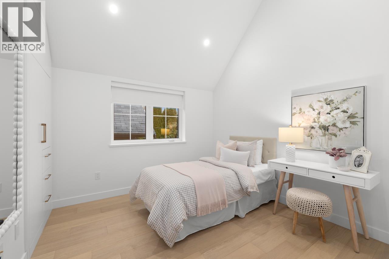 2 810 E 22nd Avenue, Vancouver, British Columbia  V5V 1V7 - Photo 27 - R3106208