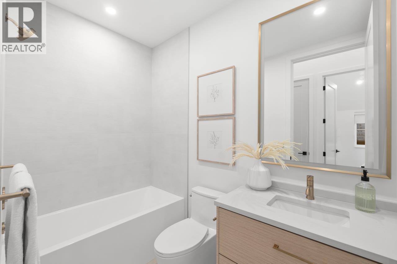 2 810 E 22nd Avenue, Vancouver, British Columbia  V5V 1V7 - Photo 29 - R3106208