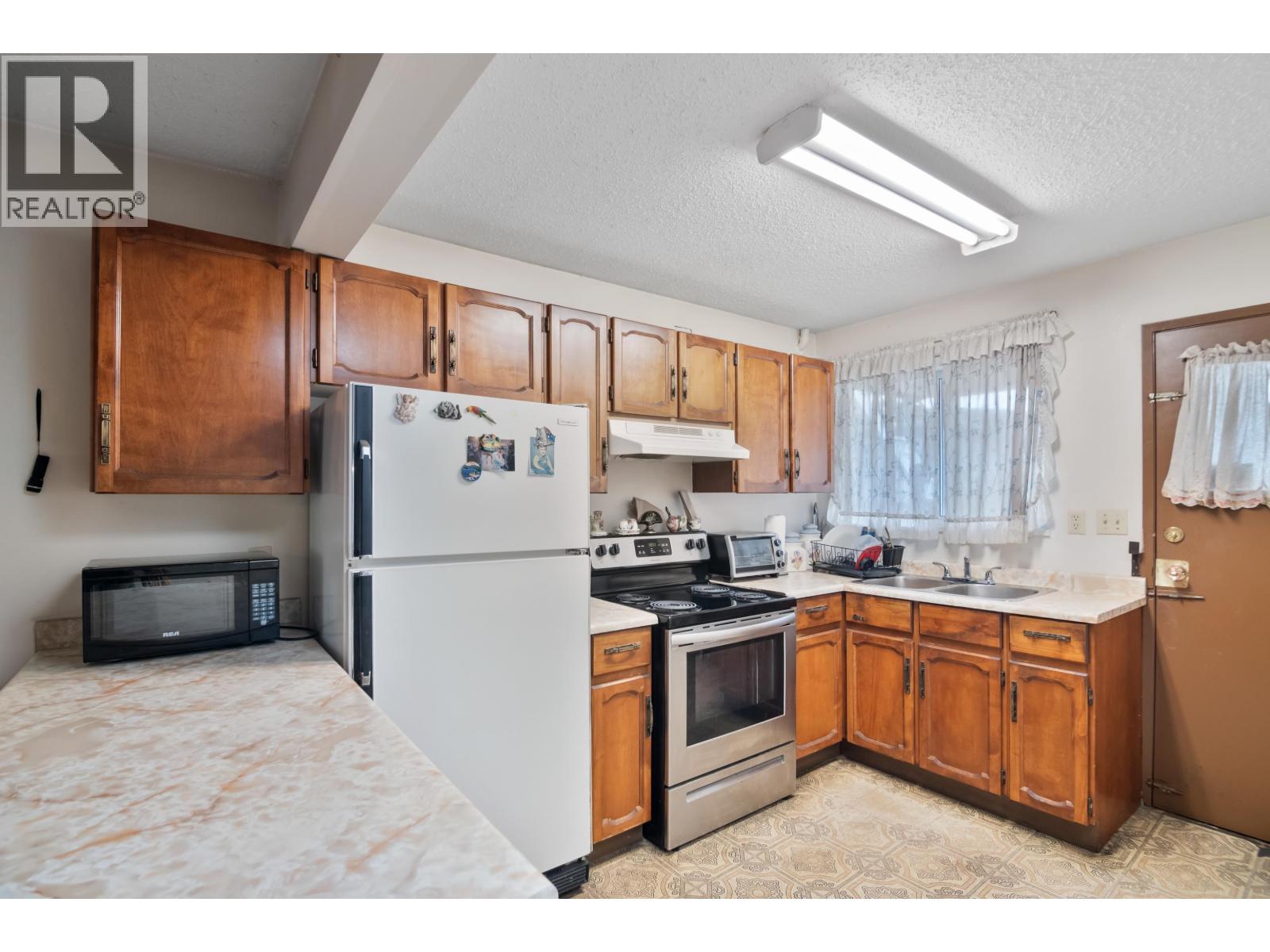 2448 East 29th Avenue, Vancouver, British Columbia  V5R 1T9 - Photo 11 - R3106191