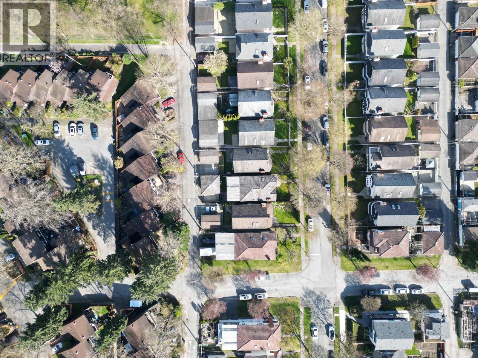 3523 Nappier Street, Vancouver, British Columbia  V5K 2X8 - Photo 10 - R3106228