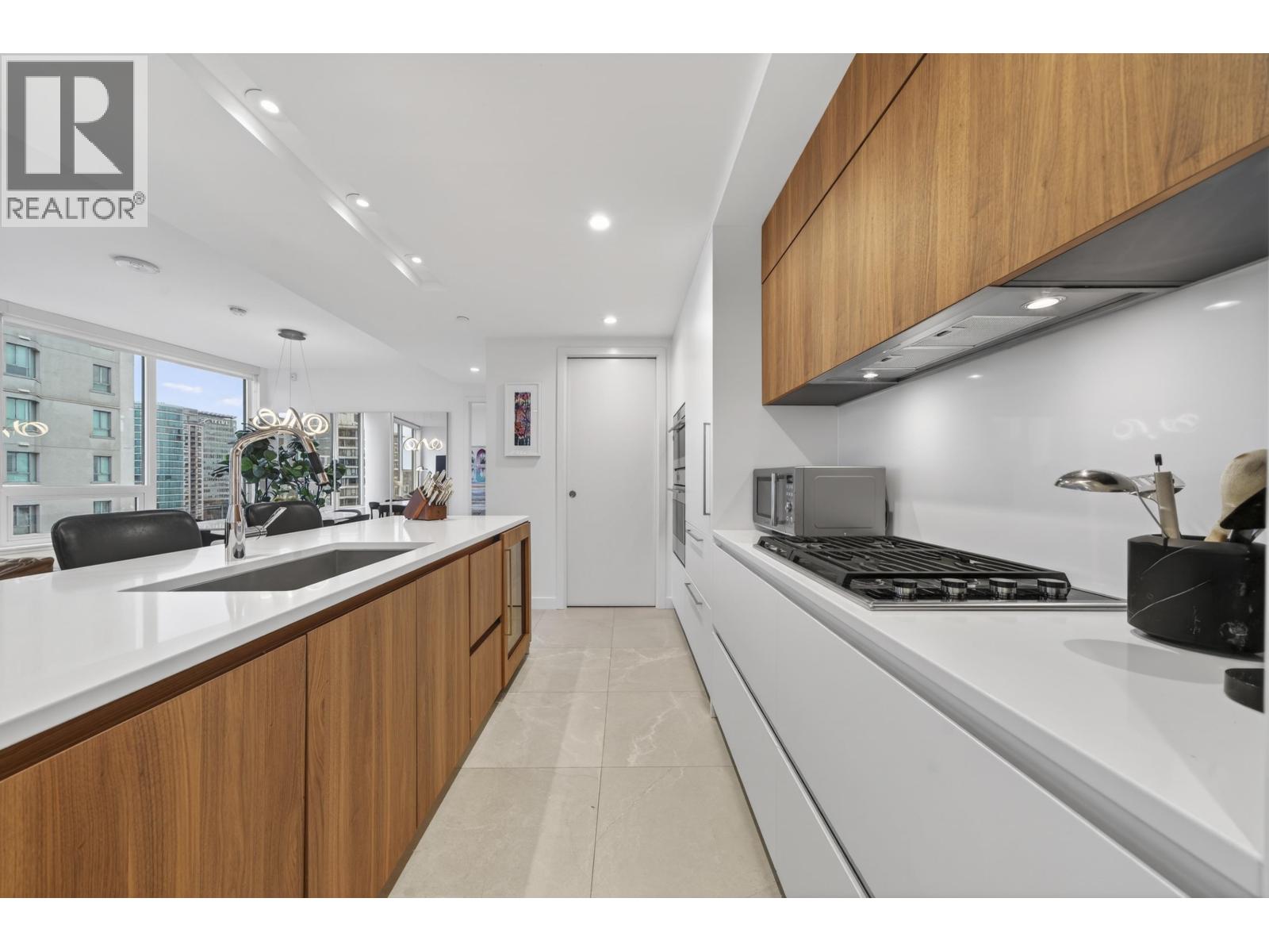 2205 885 CAMBIE STREET, Vancouver, British Columbia