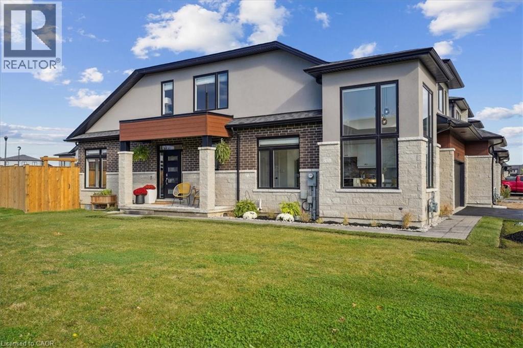 52 Welch Lane, Hamilton, Ontario  L9C 0G1 - Photo 2 - 40815840