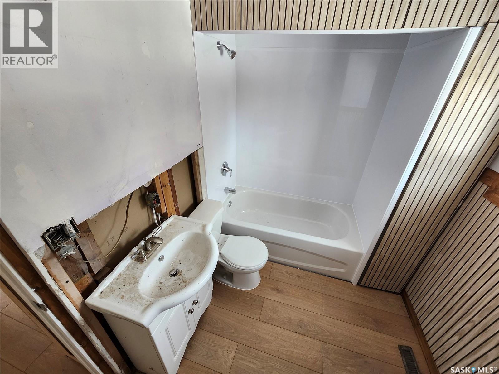 Na Service Road, Mclean, Saskatchewan  S0G 3E0 - Photo 31 - SK031714