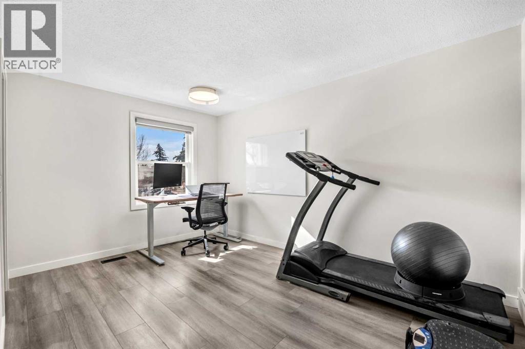 19, 330 Canterbury Drive Sw, Calgary, Alberta  T2W 1H6 - Photo 21 - A2292120