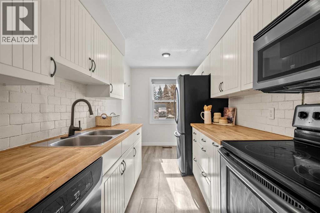 19, 330 Canterbury Drive Sw, Calgary, Alberta  T2W 1H6 - Photo 8 - A2292120