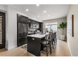 3 2886 MONTROSE AVENUE, Abbotsford, British Columbia