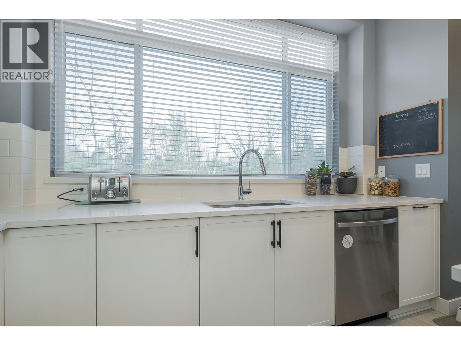 23171 113b Avenue, Maple Ridge, British Columbia  V2X 4K6 - Photo 12 - R3105185