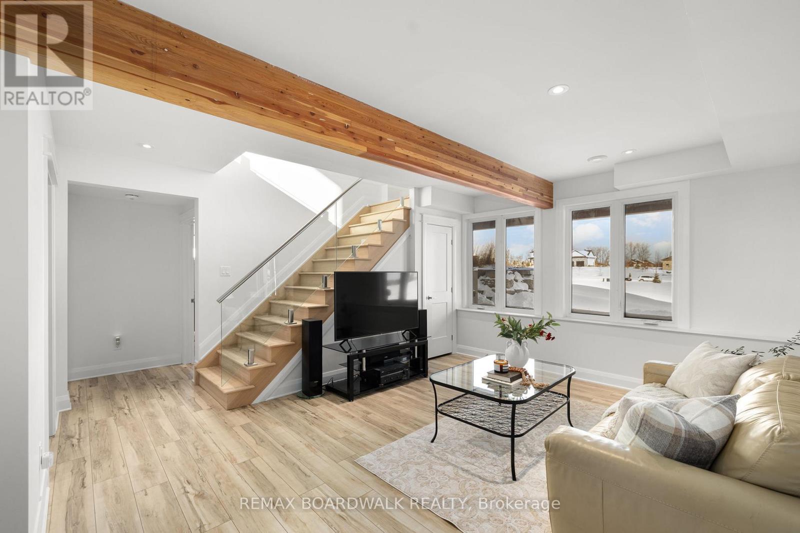 205 Westar Farm Way, Ottawa, Ontario  K0A 1B0 - Photo 26 - X12948202