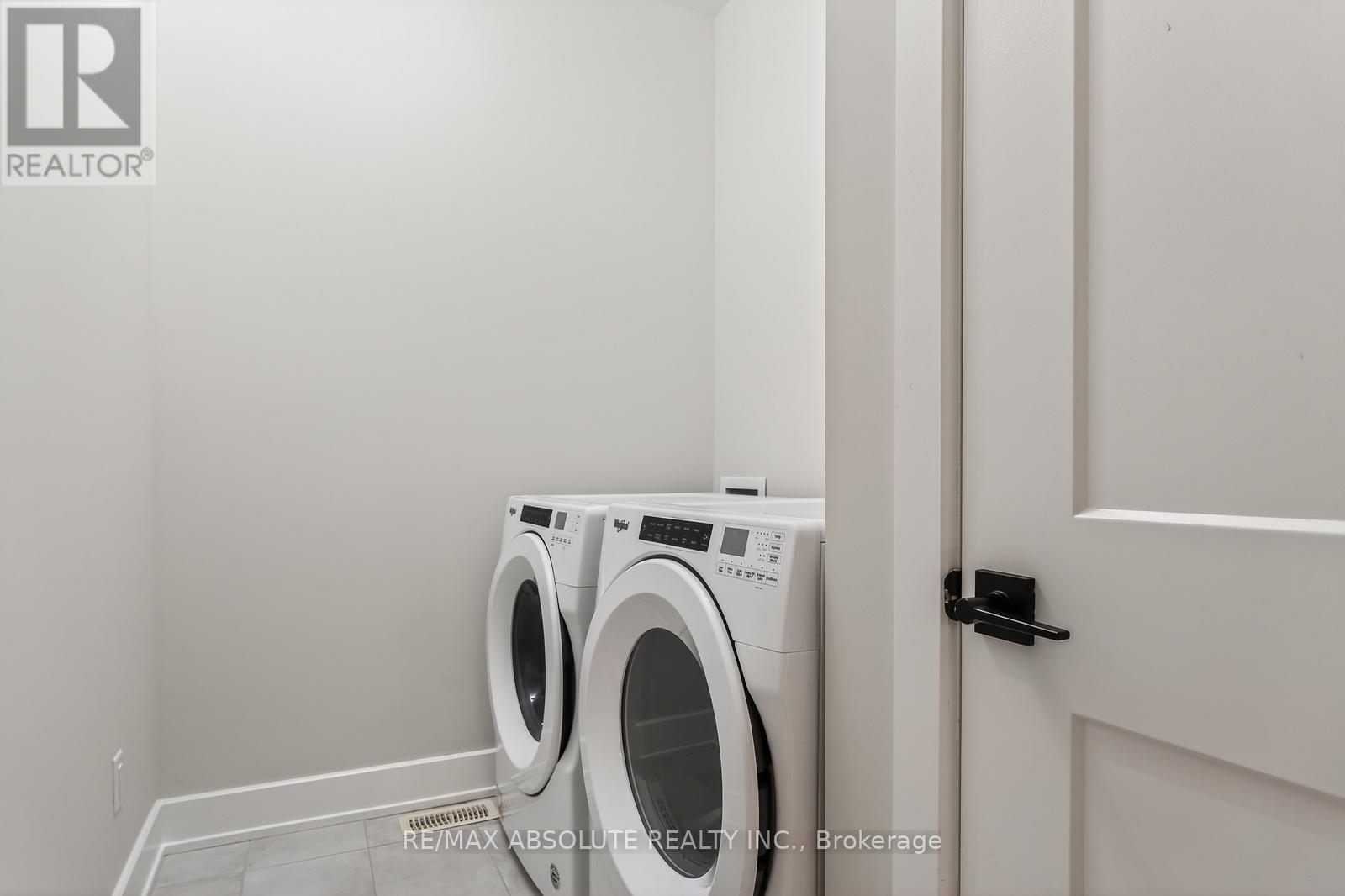 106 Mcphail Road, Carleton Place, Ontario  K7C 0P7 - Photo 25 - X12948226