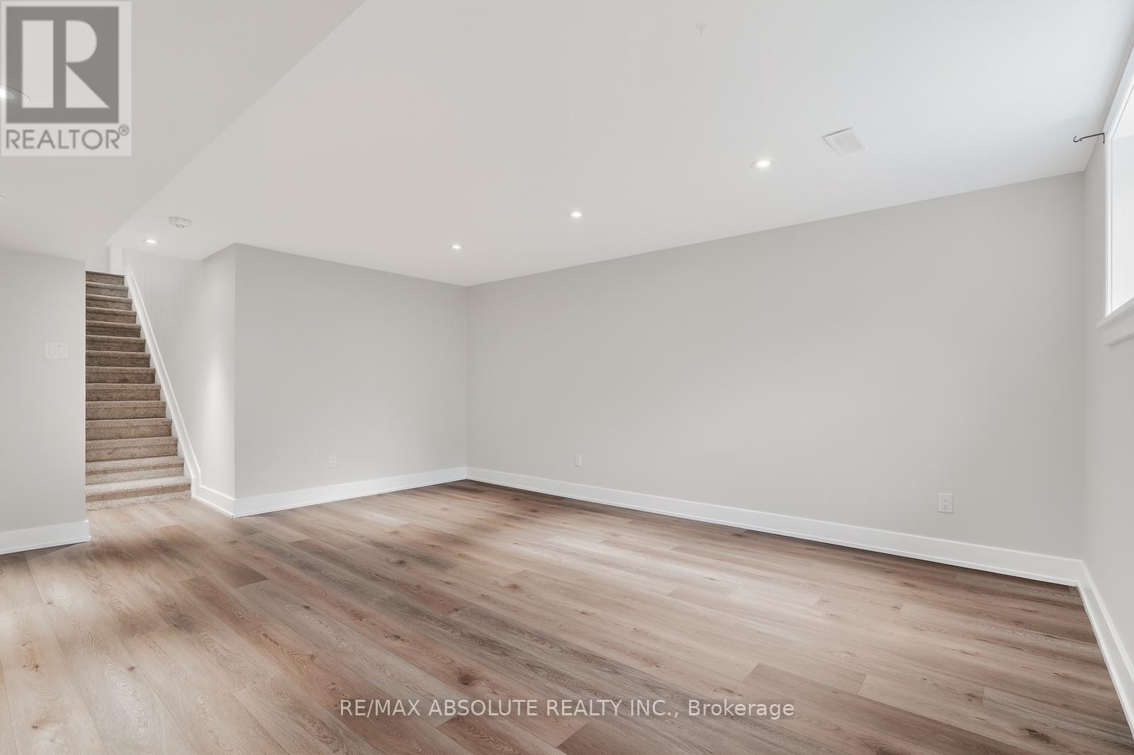 106 Mcphail Road, Carleton Place, Ontario  K7C 0P7 - Photo 27 - X12948226