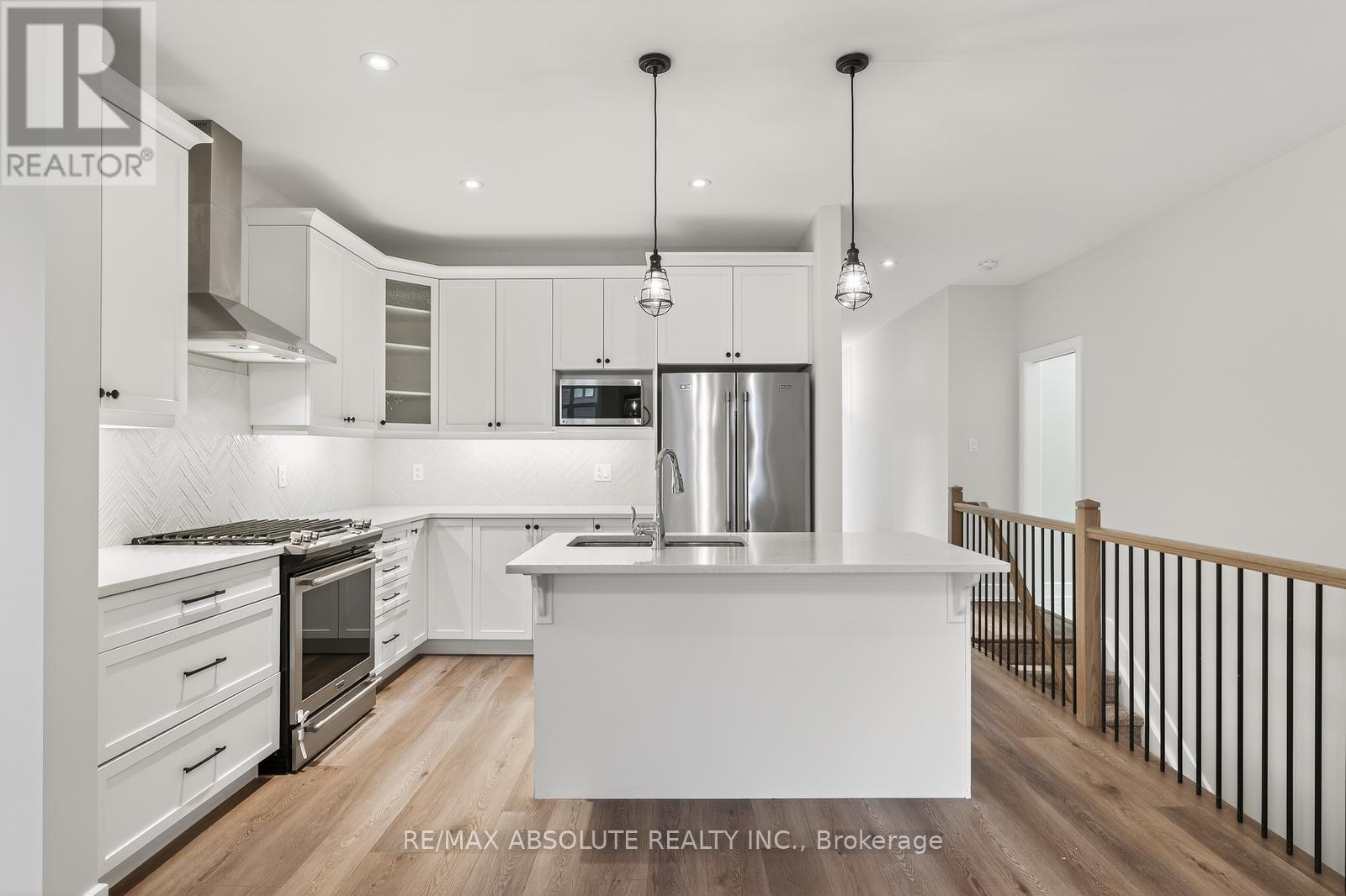 106 Mcphail Road, Carleton Place, Ontario  K7C 0P7 - Photo 5 - X12948226