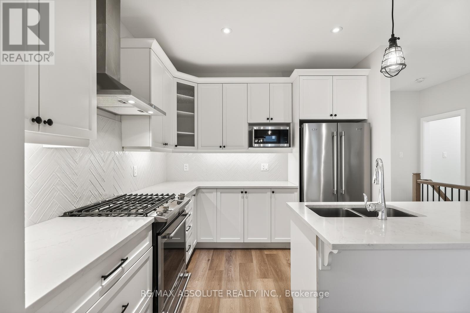 106 Mcphail Road, Carleton Place, Ontario  K7C 0P7 - Photo 8 - X12948226