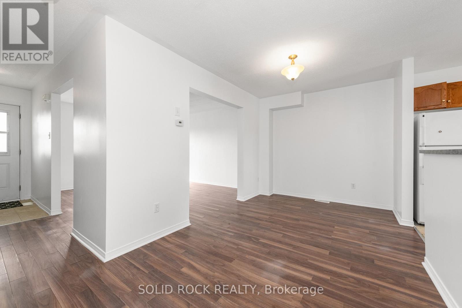 17 Johnston Street, Carleton Place, Ontario  K7C 4R7 - Photo 10 - X12948236