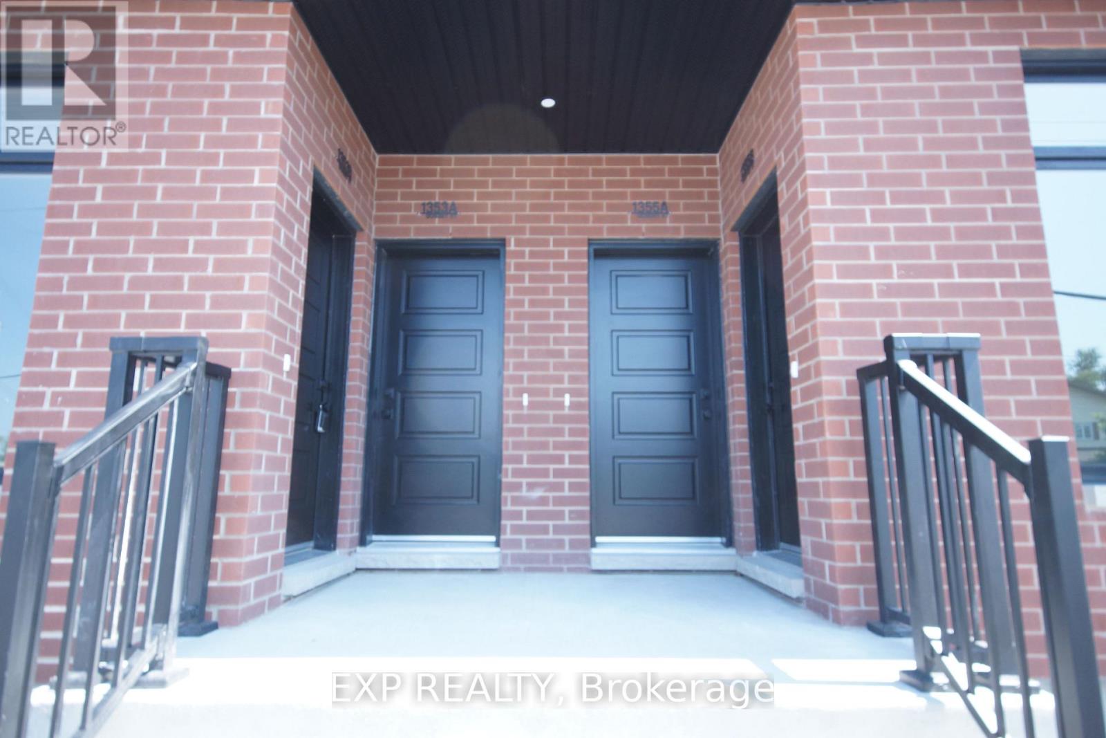 1353 Gosset Street, Ottawa, Ontario  K1B 3P6 - Photo 7 - X12948240