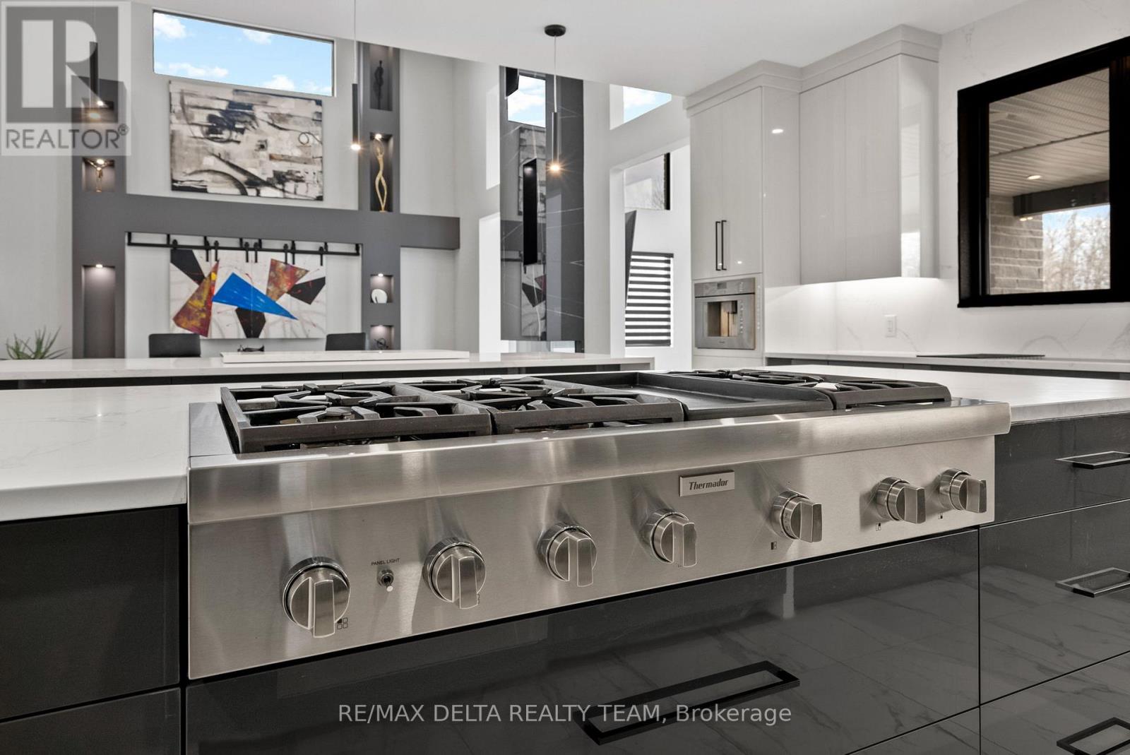 663 Ballycastle Crescent, Ottawa, Ontario  K1X 0A3 - Photo 16 - X12948244