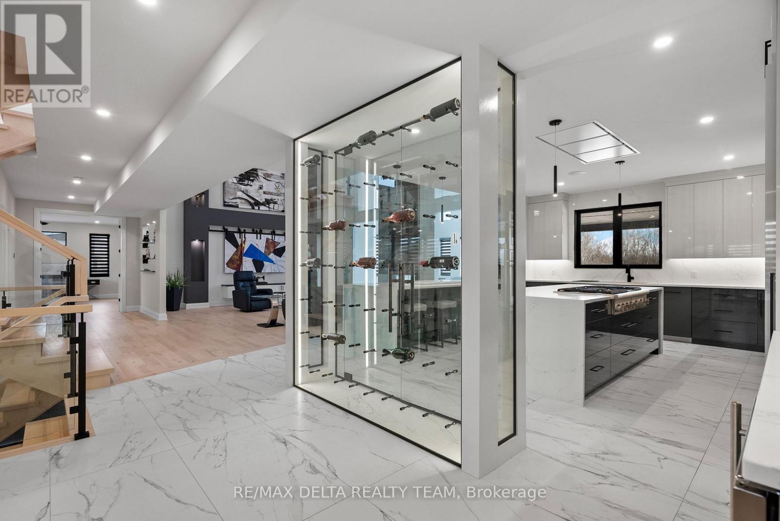 663 Ballycastle Crescent, Ottawa, Ontario  K1X 0A3 - Photo 20 - X12948244