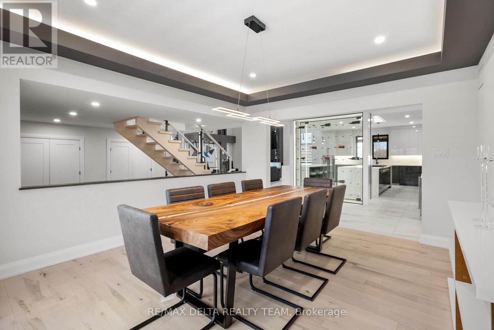 663 Ballycastle Crescent, Ottawa, Ontario  K1X 0A3 - Photo 23 - X12948244