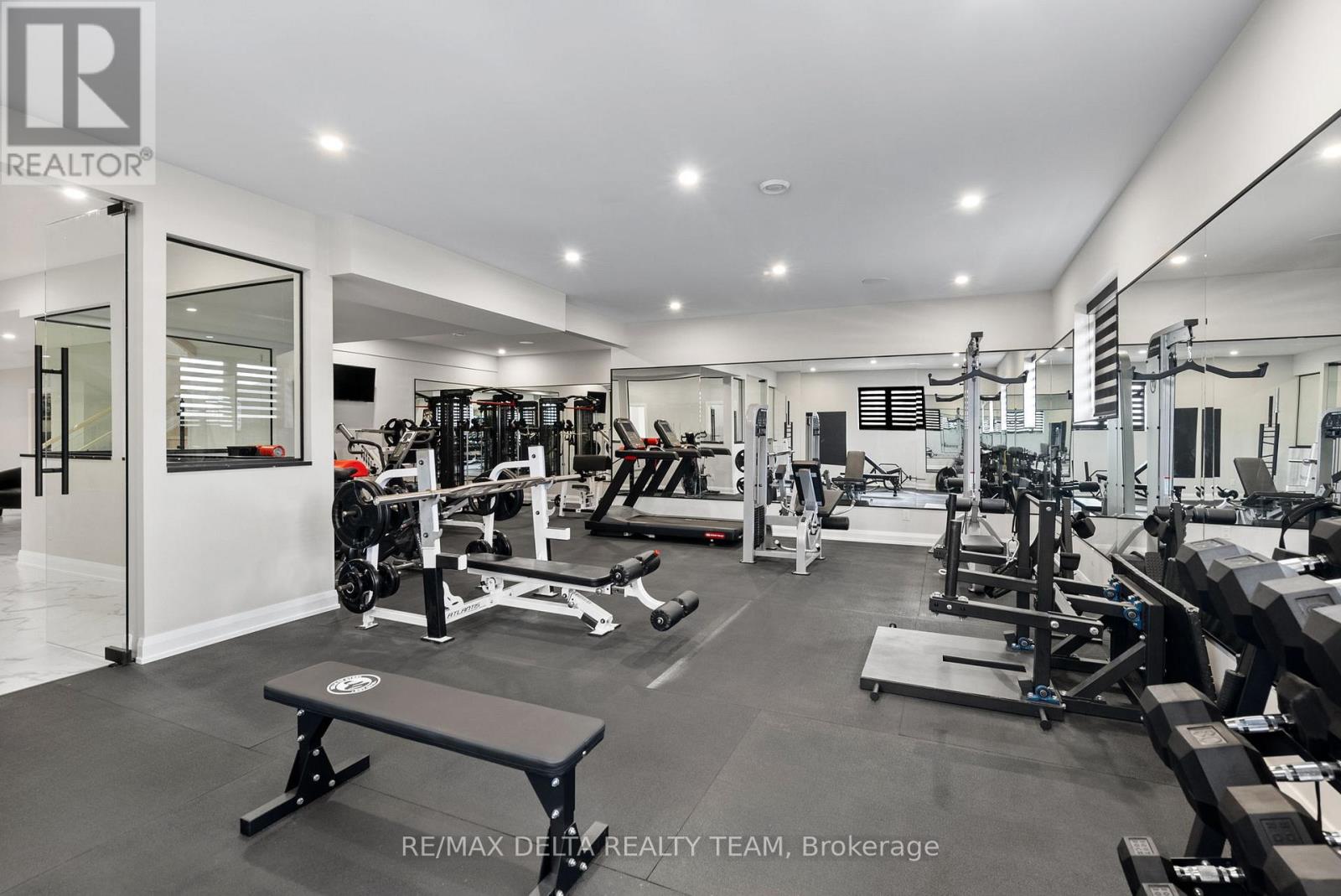 663 Ballycastle Crescent, Ottawa, Ontario  K1X 0A3 - Photo 46 - X12948244