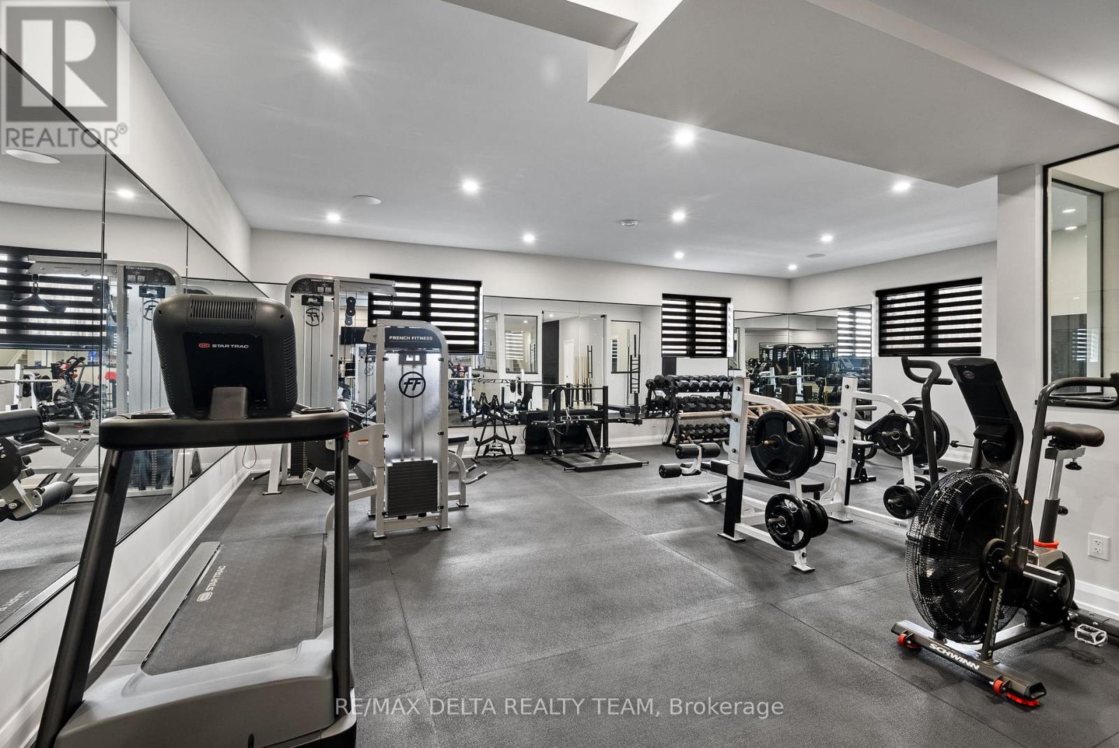 663 Ballycastle Crescent, Ottawa, Ontario  K1X 0A3 - Photo 47 - X12948244