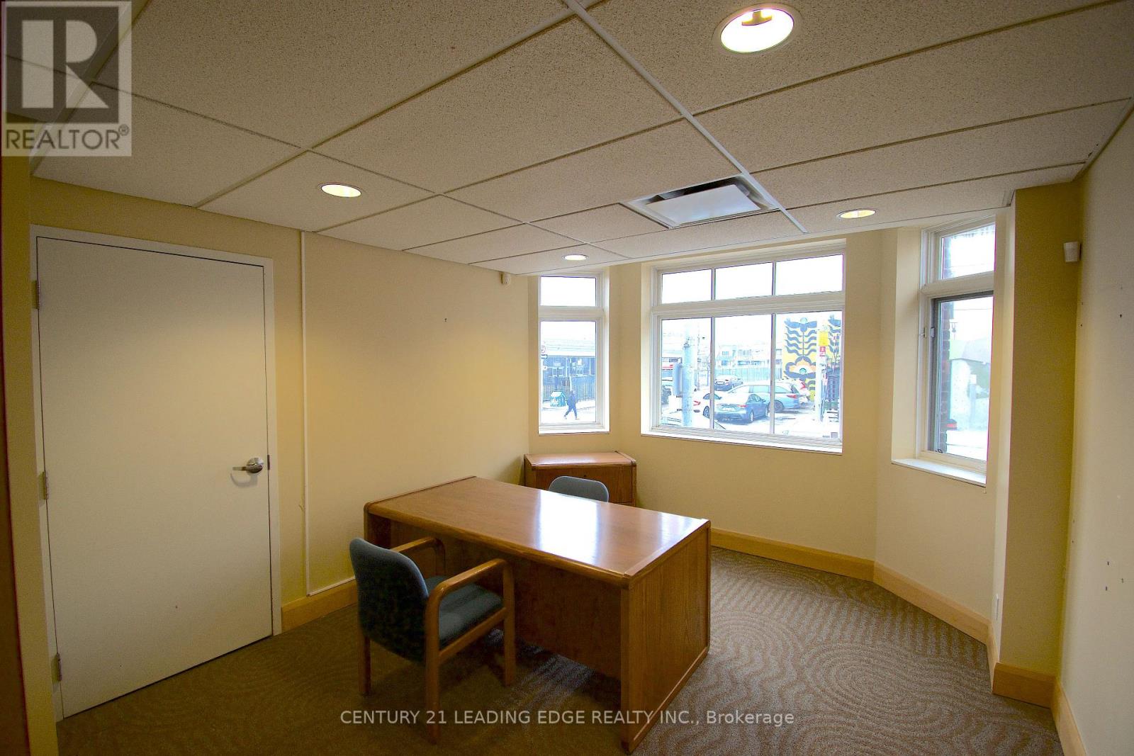 2550 Danforth Avenue, Toronto, Ontario  M4C 1L2 - Photo 9 - E12948206