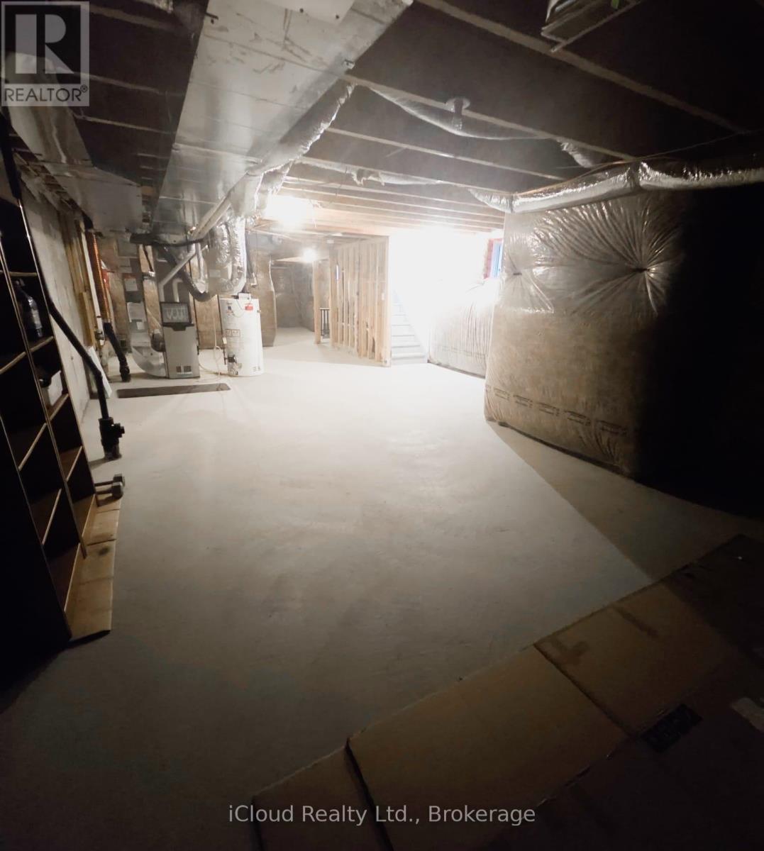 68 Phyllis Drive, Caledon, Ontario  L7C 4E2 - Photo 28 - W12936634