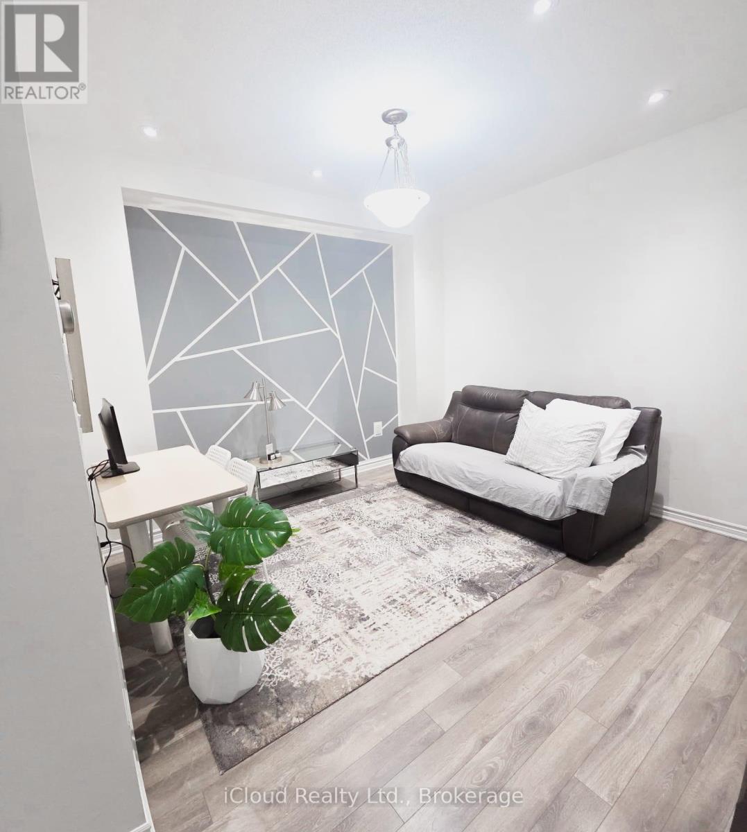 68 Phyllis Drive, Caledon, Ontario  L7C 4E2 - Photo 29 - W12936634