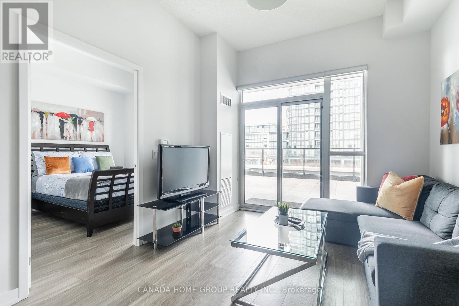 616 - 4055 Parkside Village Drive, Mississauga, Ontario  L5B 0K2 - Photo 3 - W12948196