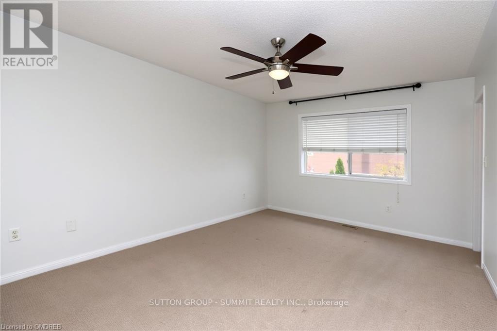 4034 Donnic Drive, Burlington, Ontario  L7M 0A7 - Photo 22 - W12948204