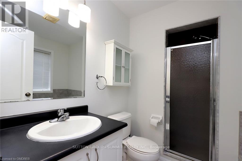 4034 Donnic Drive, Burlington, Ontario  L7M 0A7 - Photo 25 - W12948204