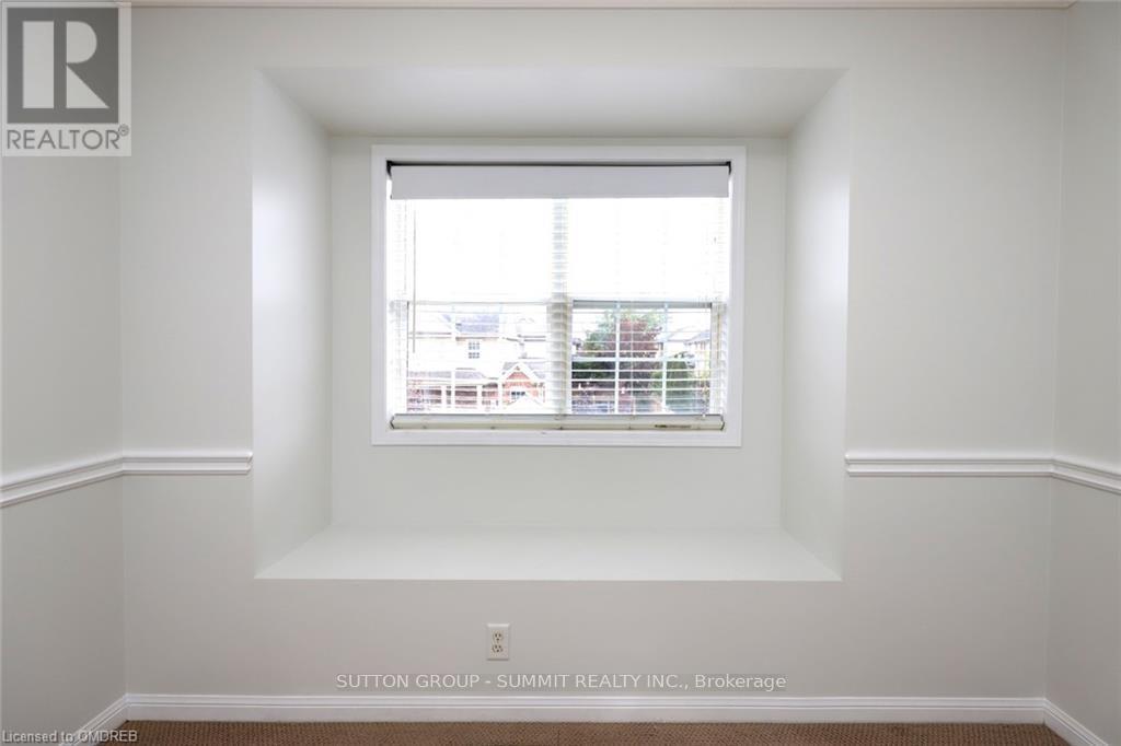 4034 Donnic Drive, Burlington, Ontario  L7M 0A7 - Photo 30 - W12948204