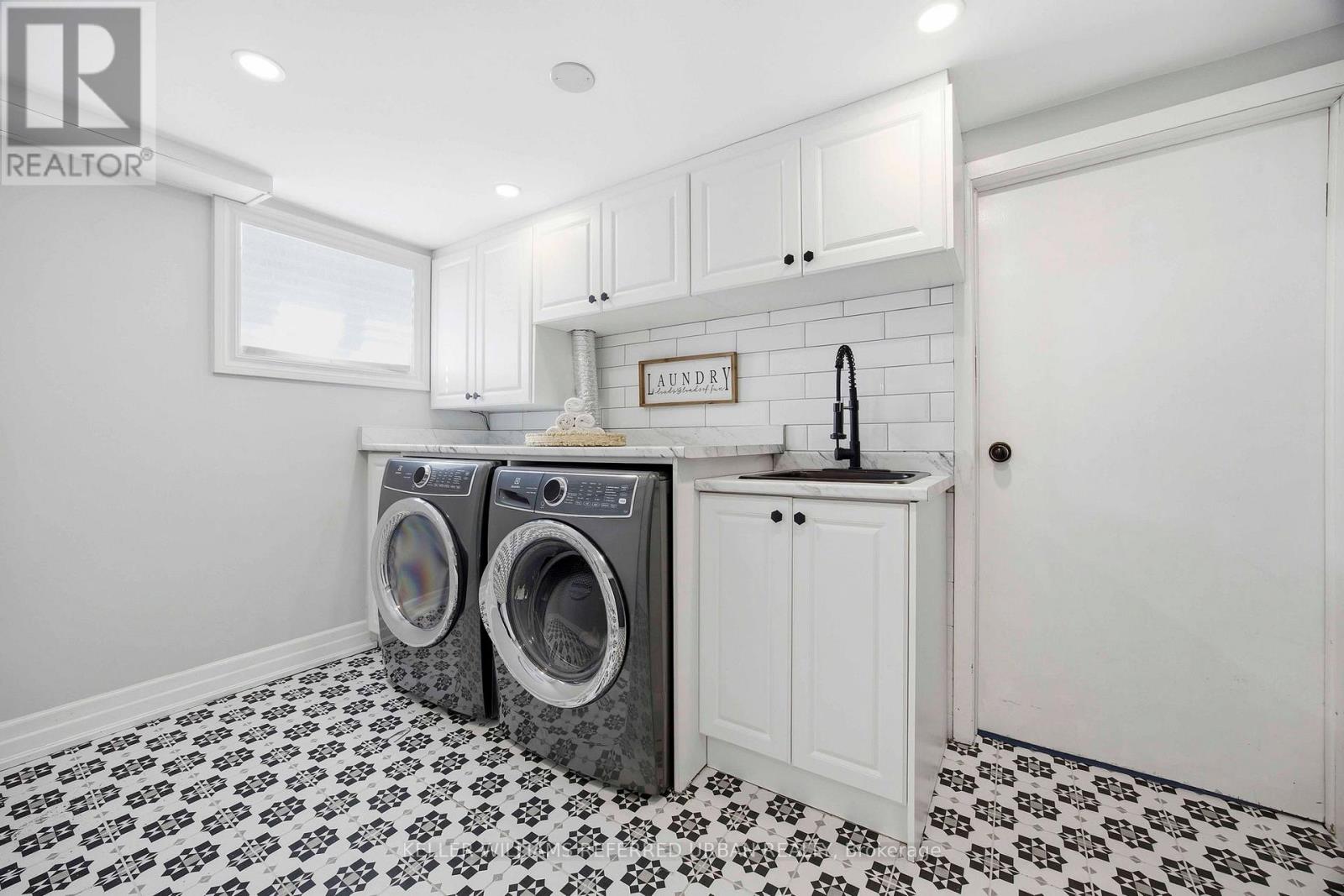 143 Grandravine Drive, Toronto, Ontario  M3J 1B3 - Photo 27 - W12948208