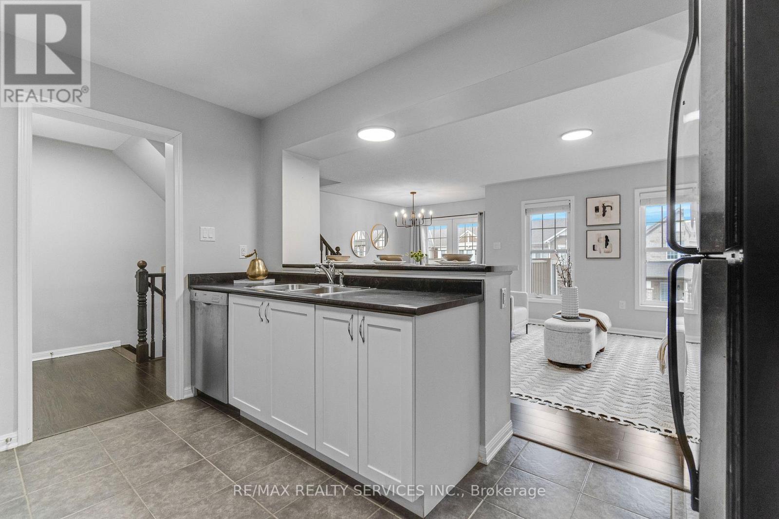 73 Dredge Court, Milton, Ontario  L9T 8R8 - Photo 12 - W12948214