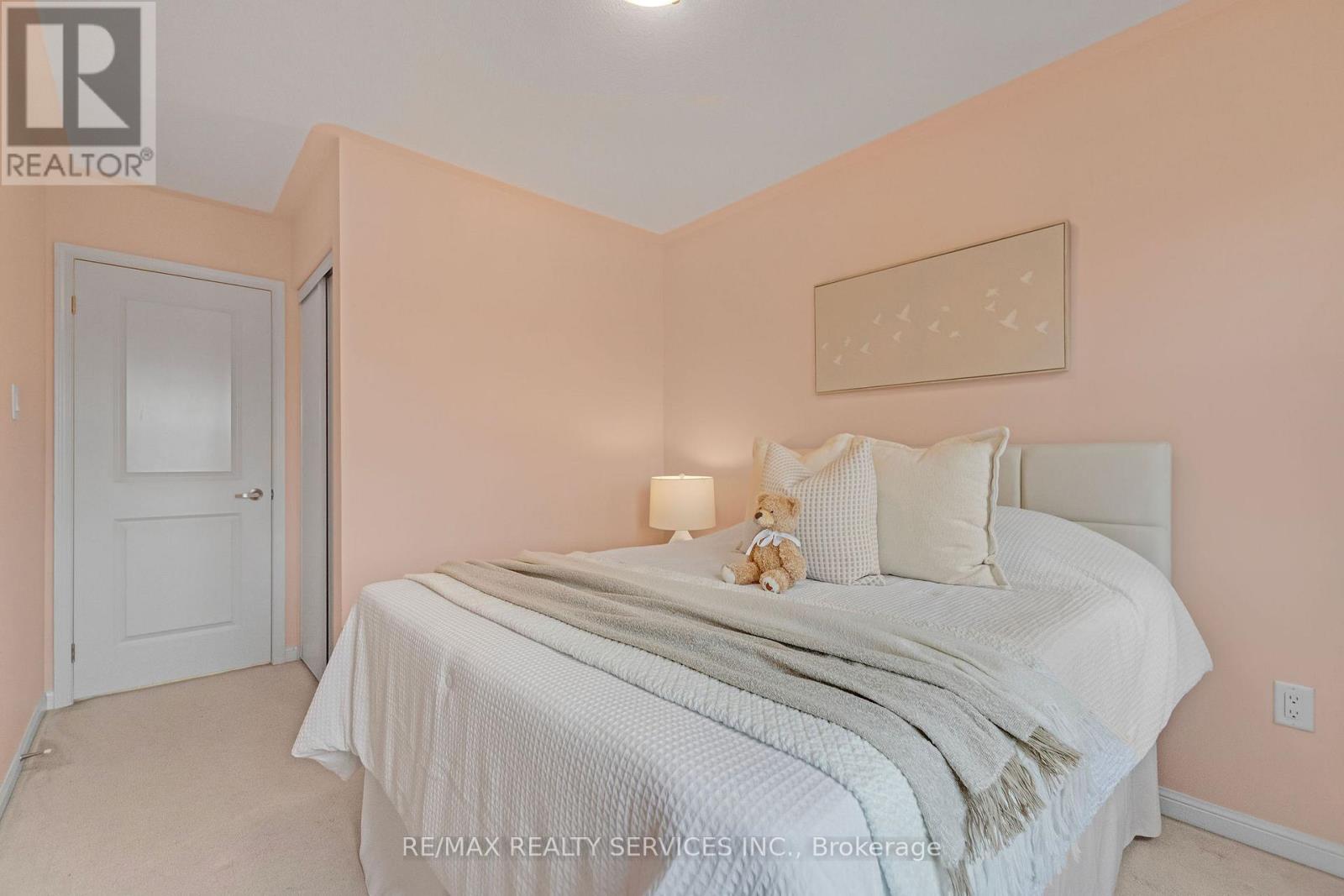 73 Dredge Court, Milton, Ontario  L9T 8R8 - Photo 21 - W12948214