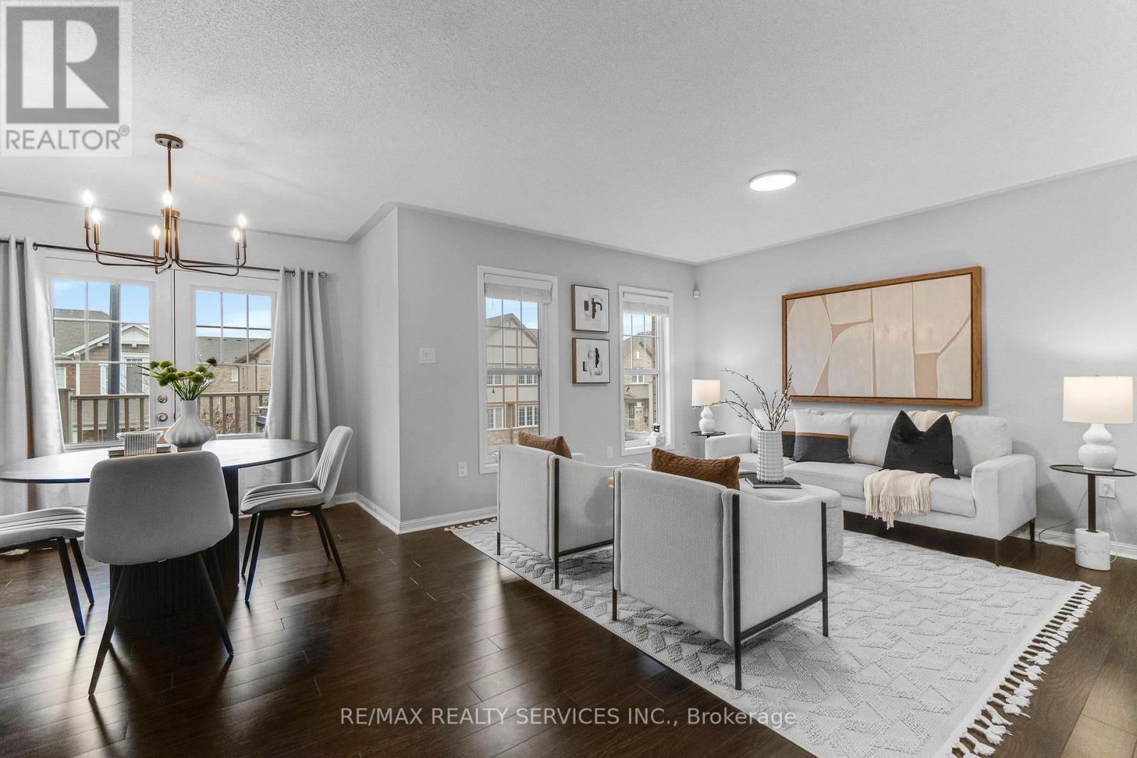 73 Dredge Court, Milton, Ontario  L9T 8R8 - Photo 4 - W12948214