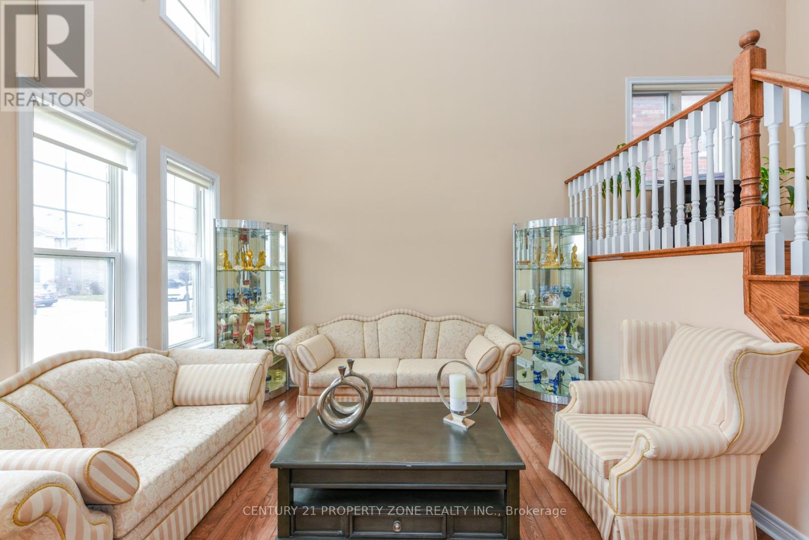 24 Jacksonville Drive, Brampton, Ontario  L6P 2Z3 - Photo 6 - W12948218