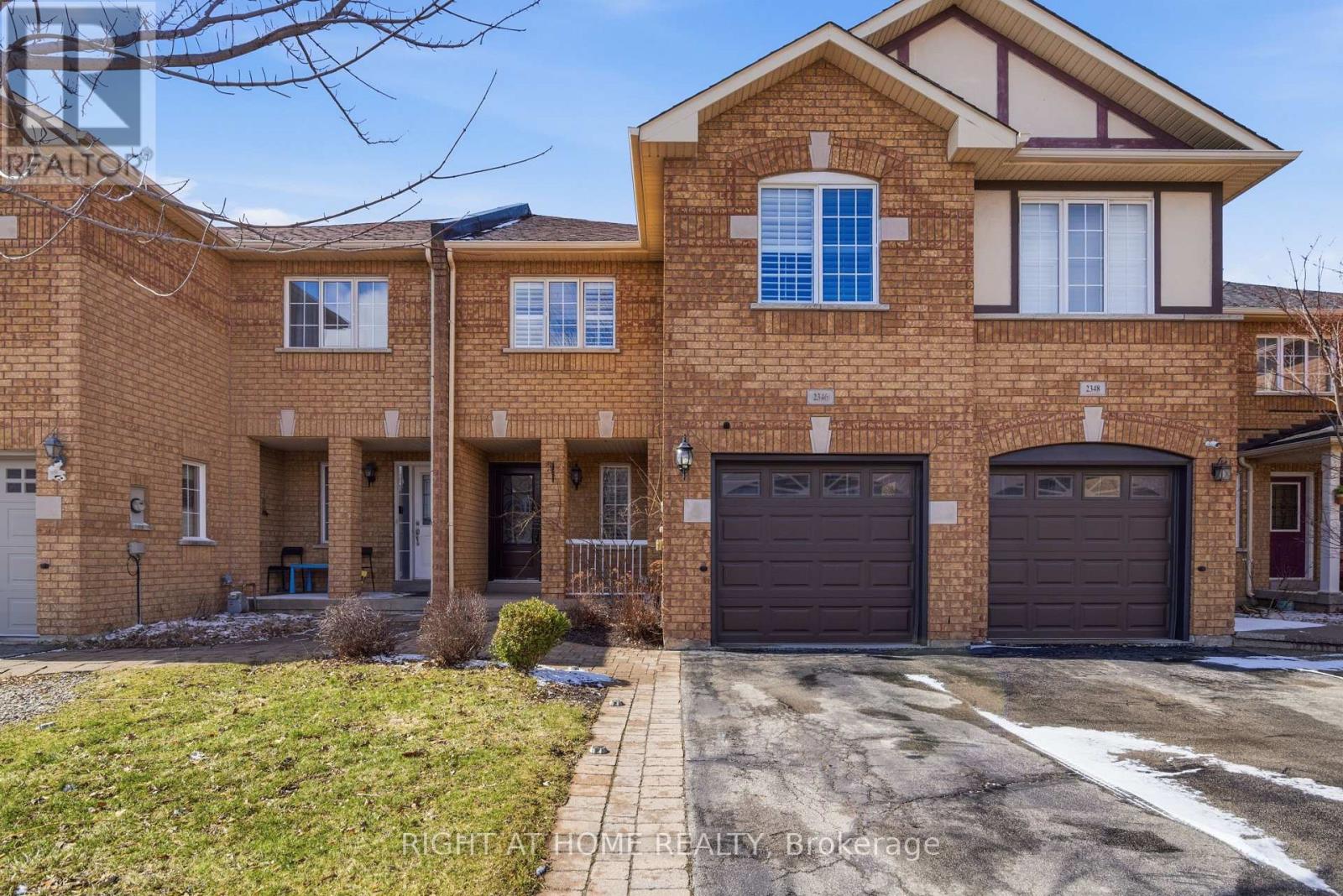 2346 NEWCASTLE CRESCENT, Oakville, Ontario