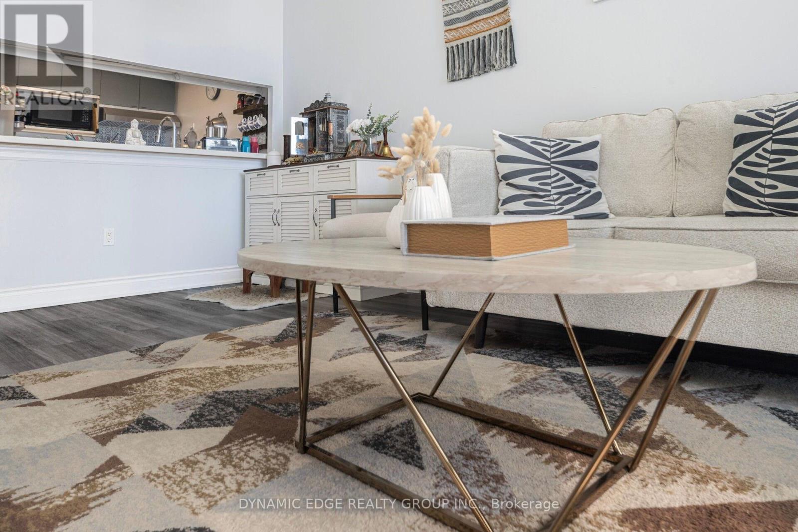 1607 - 250 Webb Drive, Mississauga, Ontario  L5B 3Z4 - Photo 18 - W12948258