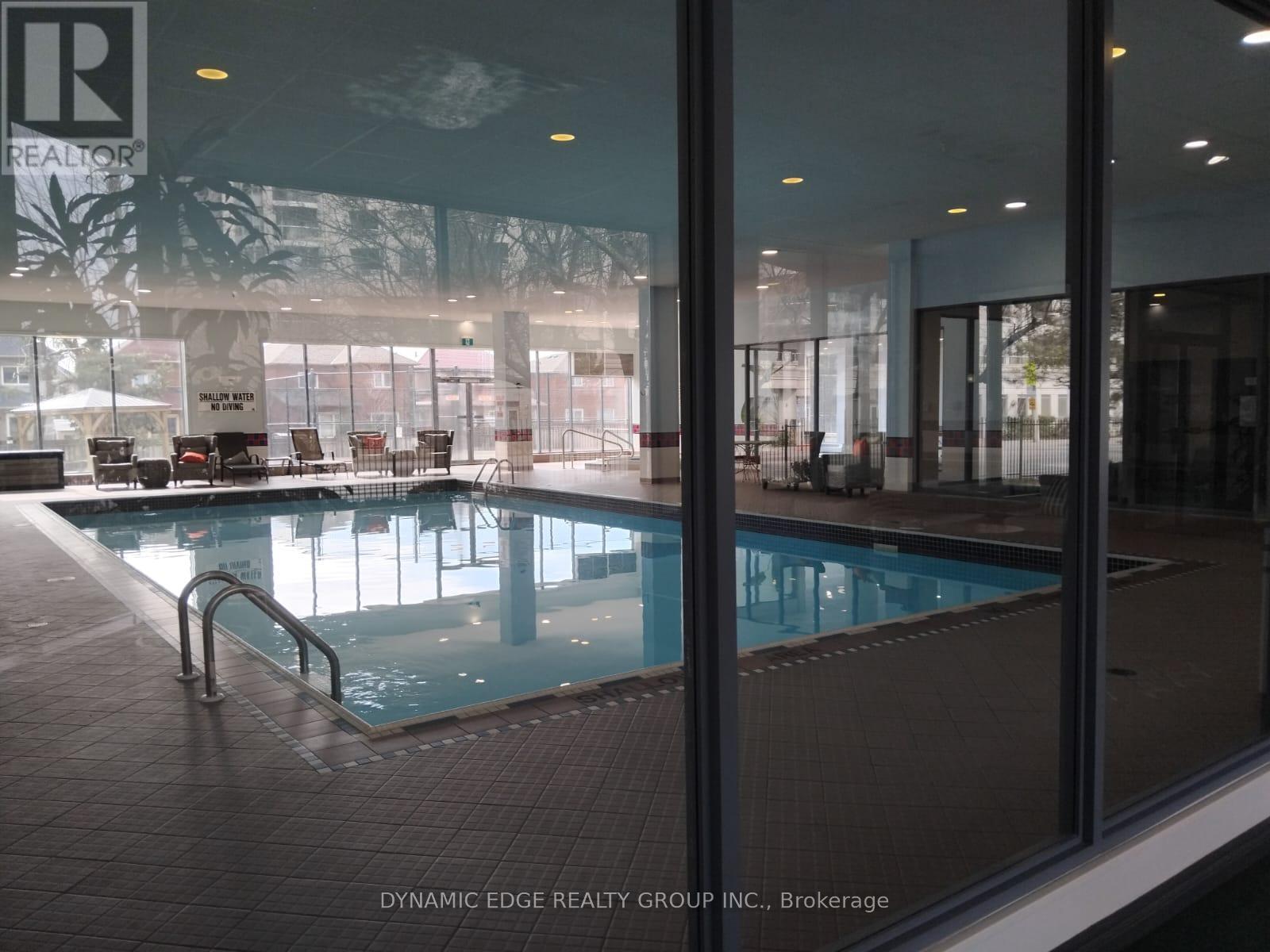 1607 - 250 Webb Drive, Mississauga, Ontario  L5B 3Z4 - Photo 47 - W12948258