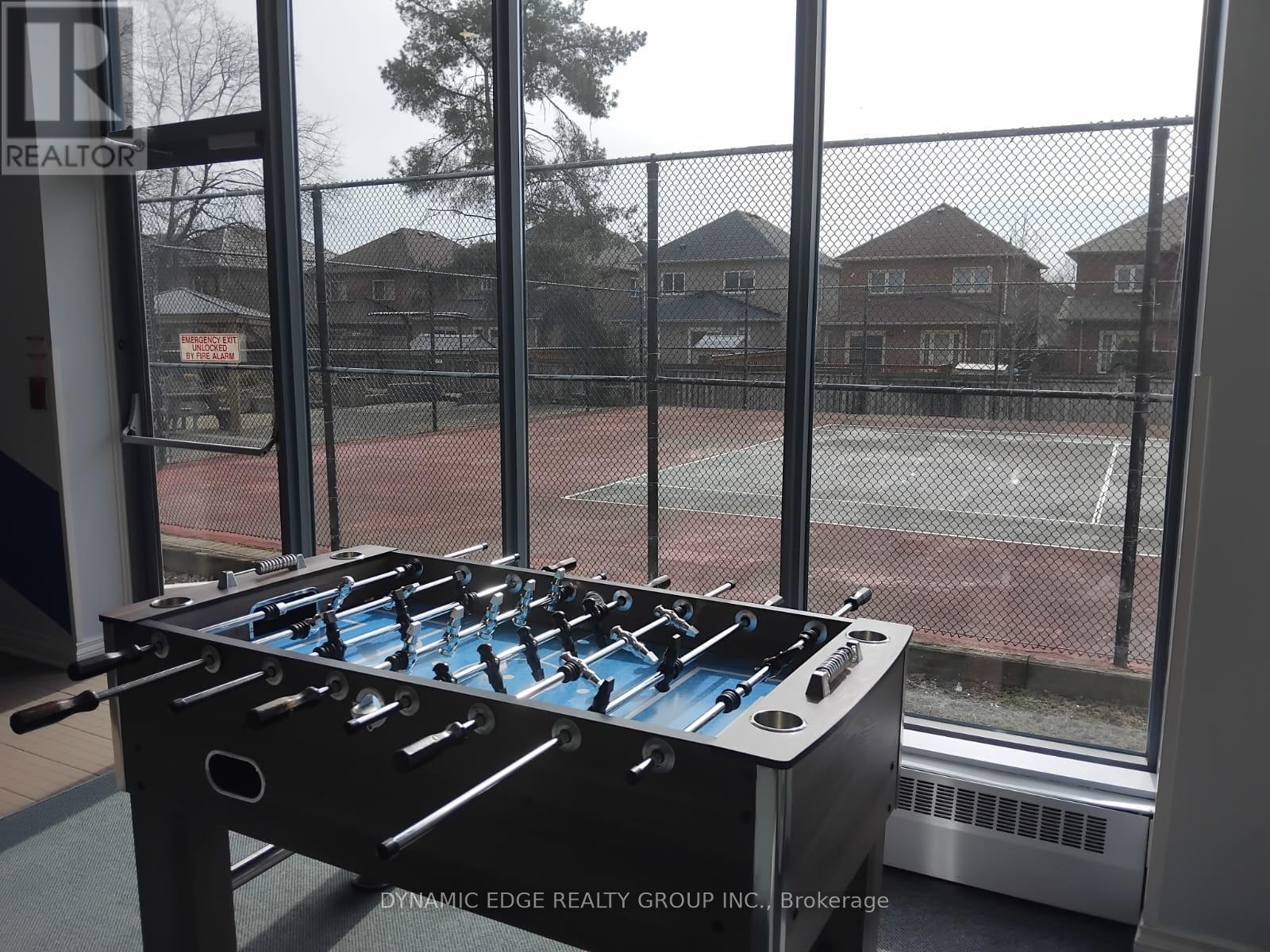 1607 - 250 Webb Drive, Mississauga, Ontario  L5B 3Z4 - Photo 49 - W12948258