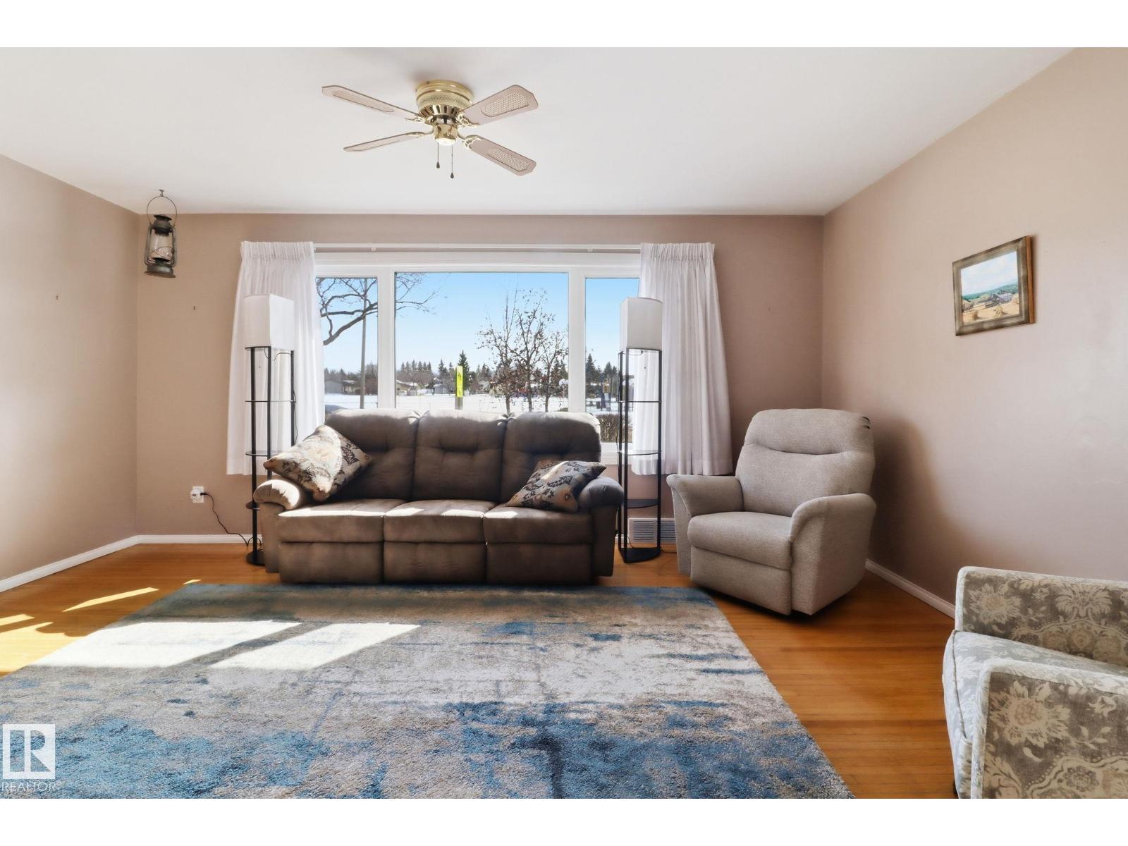 4414 46 Av, Leduc, Alberta  T9E 5V4 - Photo 3 - E4480133