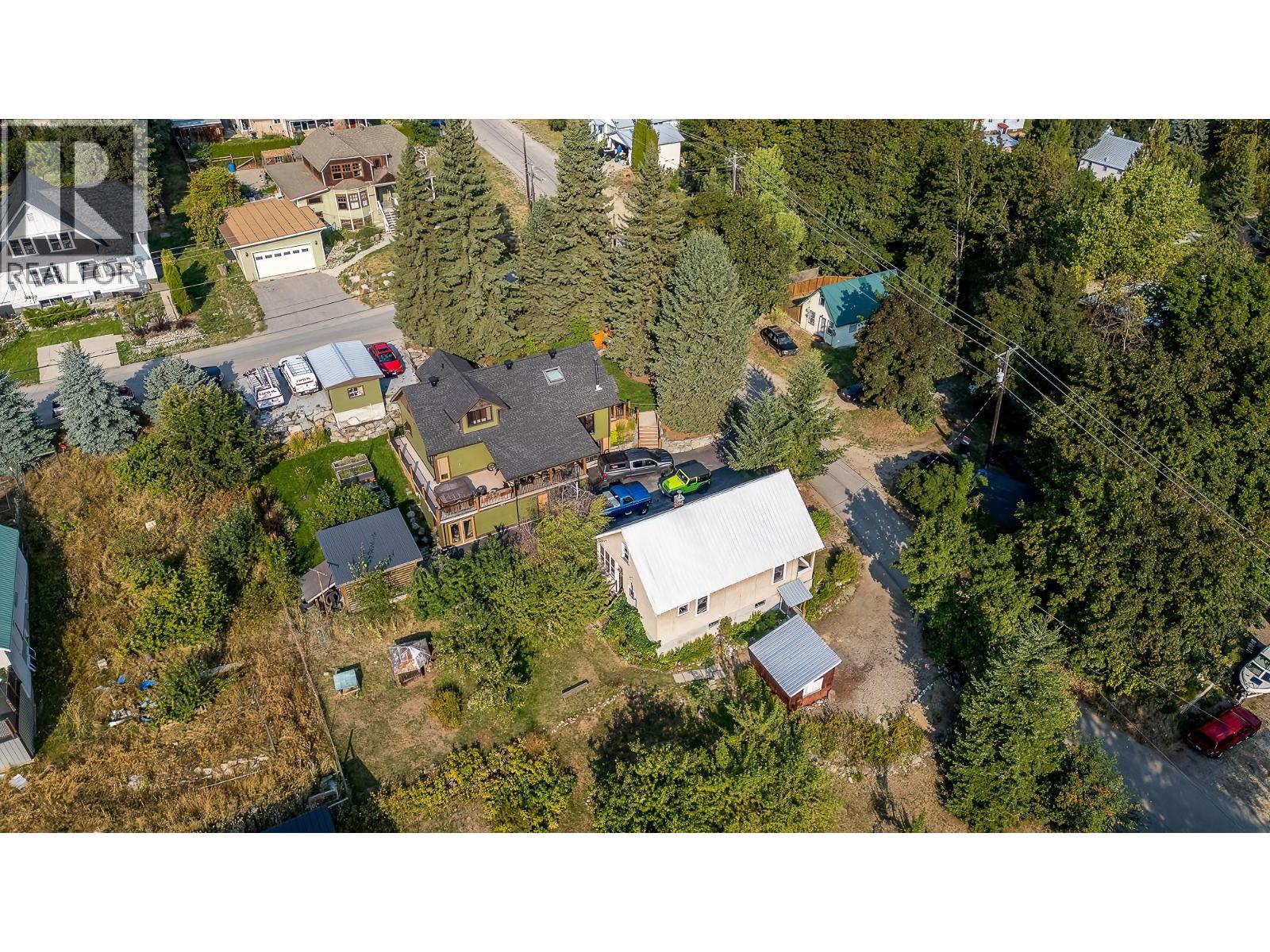 1929 Union Avenue, Rossland, British Columbia  V0G 1Y0 - Photo 47 - 10379987