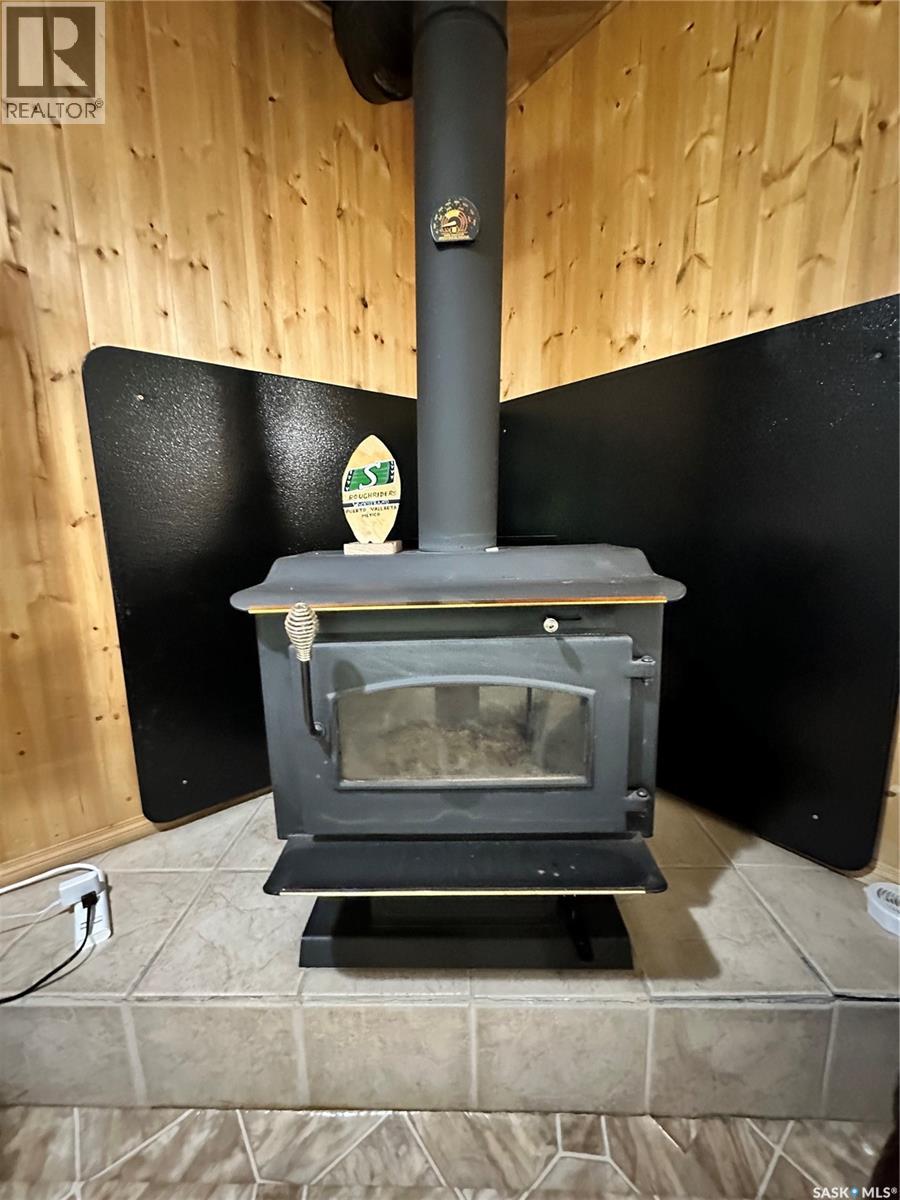 122 Pine Street, Chitek Lake, Saskatchewan  S0J 0L0 - Photo 9 - SK031878