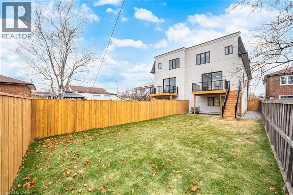 1228 Alexandra Avenue, Mississauga, Ontario  L5E 2A5 - Photo 45 - 40817048