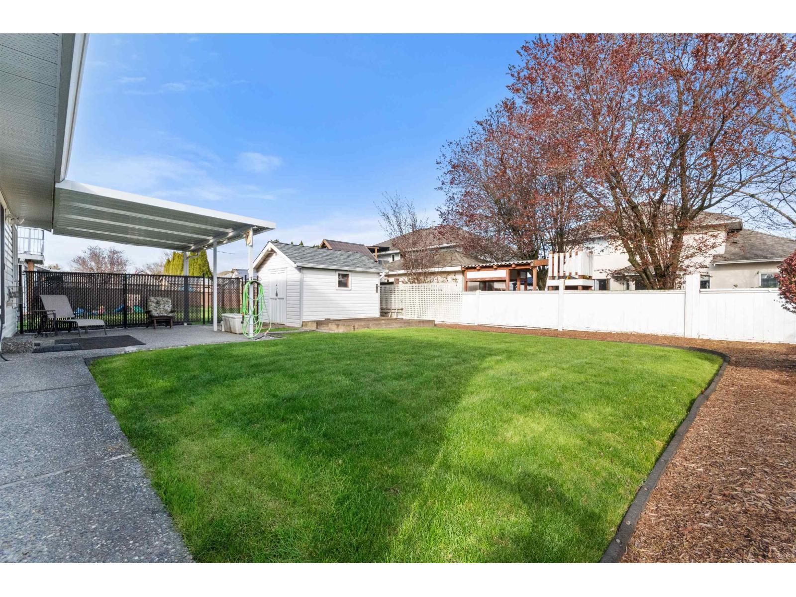 7534 Garnet Drive, Sardis West Vedder, Chilliwack, British Columbia  V2R 3A9 - Photo 6 - R3106170